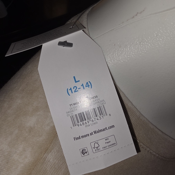 Time and Tru Marbled Beige Maxi Dress - Picture 3 of 7